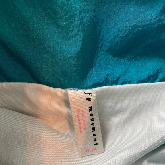 NWT Free People Movement Shorts - Picture 4 of 4